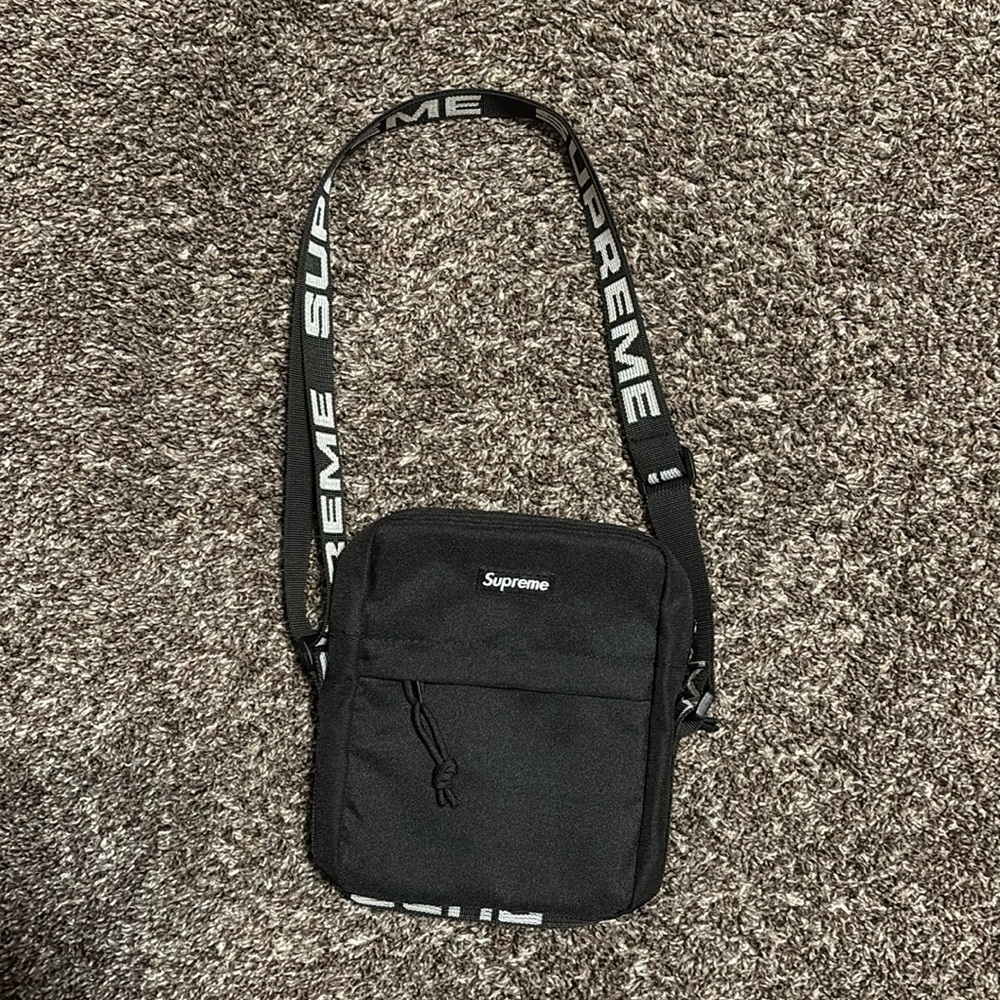Supreme ss18 bag